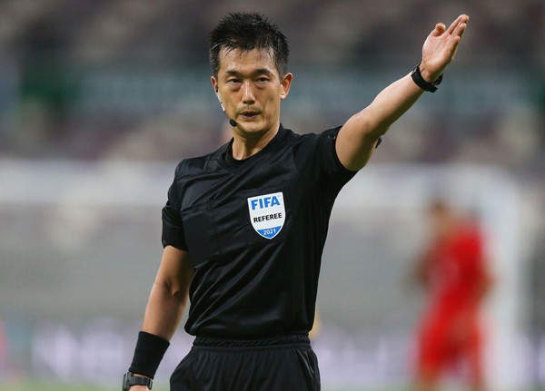 Tổ trọng tài Hàn Quốc điều khiển trận Việt Nam gặp Thái Lan tại chung kết lượt đi AFF Cup - Ảnh 1.