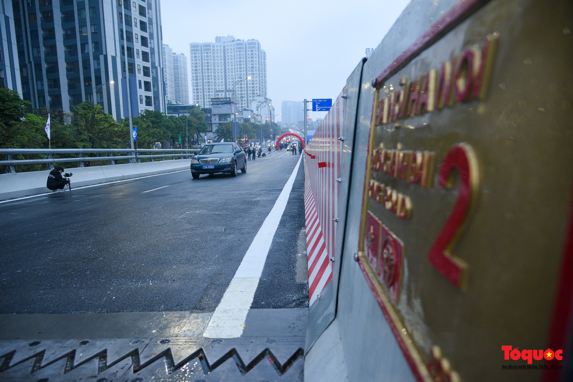 Thông xe tuyến đường vành đai trên cao gần 10.000 tỷ ở Hà Nội  - Ảnh 4.