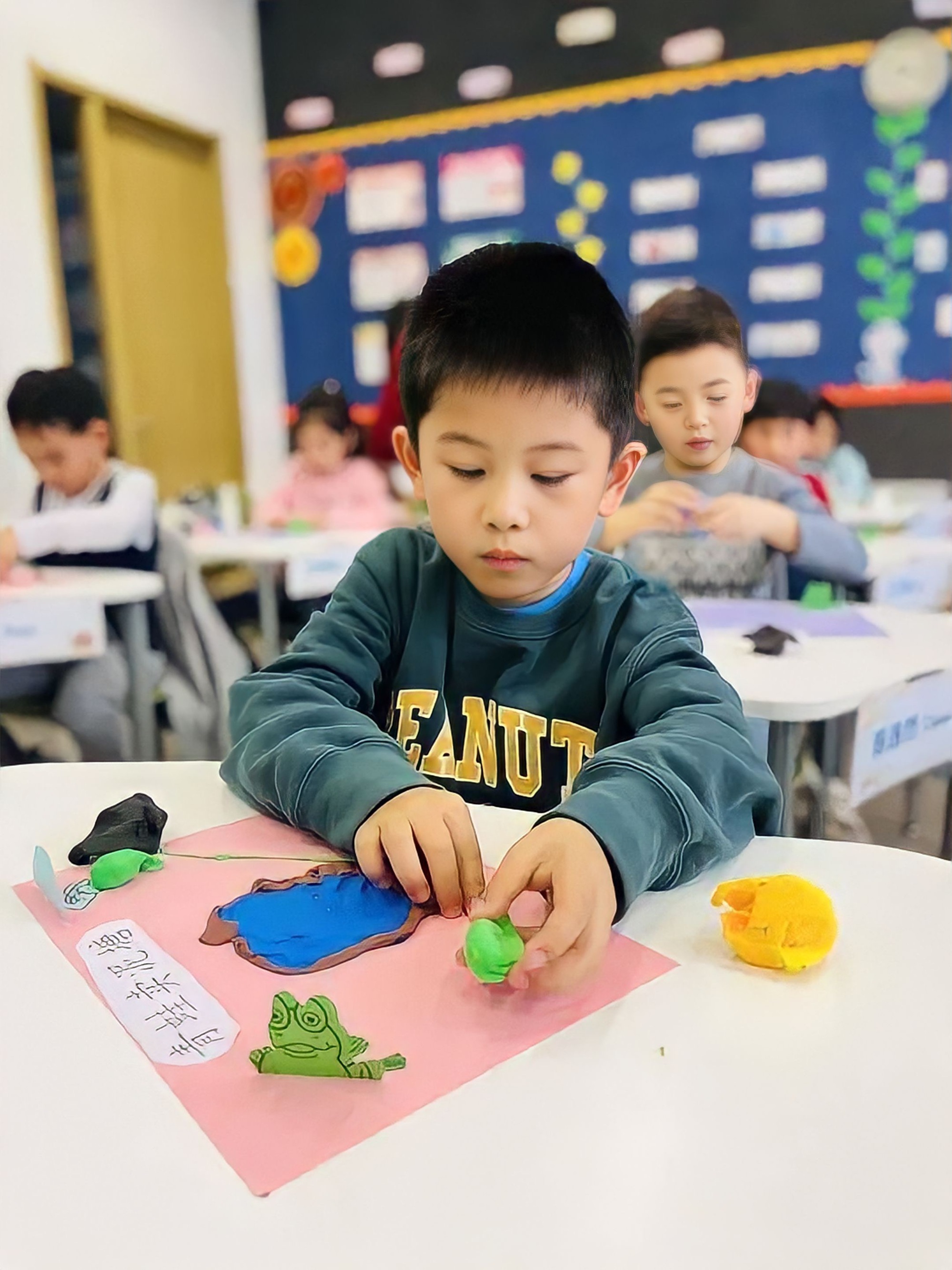 3 việc cha mẹ không nên bỏ lỡ trong quá trình nuôi dạy con: Khi trẻ lớn lên mới hối tiếc - Ảnh 1.