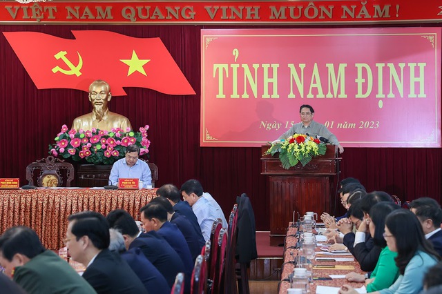 Thủ tướng: Nam Định phải phát triển văn hóa gắn với du lịch, ngang tầm kinh tế, chính trị - Ảnh 1.