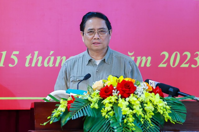 Thủ tướng: Nam Định phải phát triển văn hóa gắn với du lịch, ngang tầm kinh tế, chính trị - Ảnh 2.