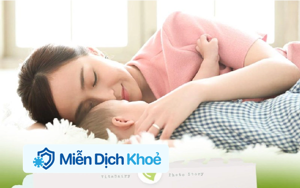 Hiểu về giai đoạn nghìn ngày đầu đời qua 5 tiêu chí dinh dưỡng trọn vẹn cho trẻ - Ảnh 1.