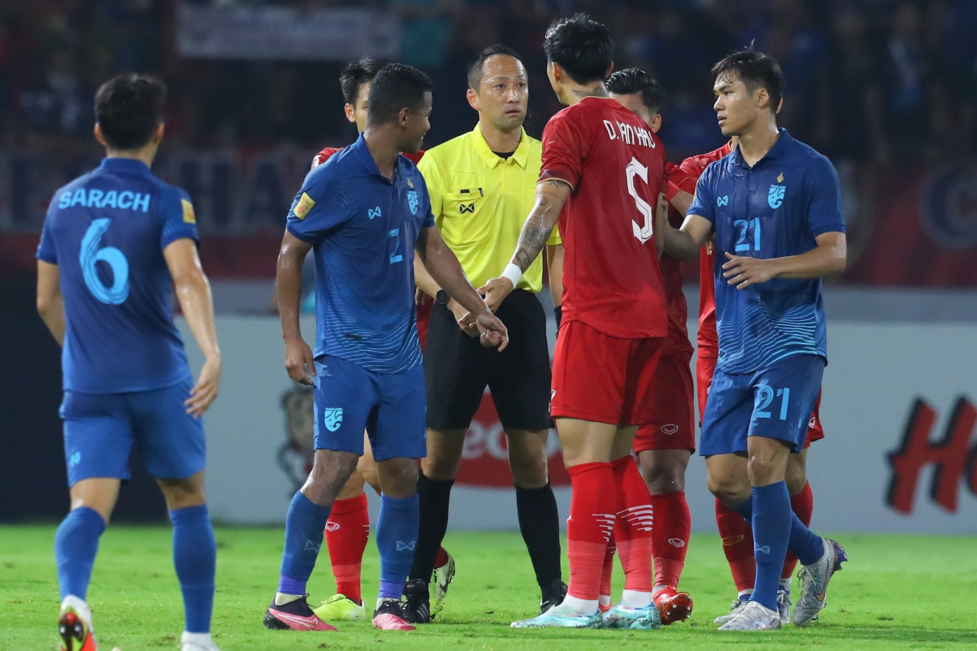 Đội tuyển bóng đá quốc gia Thái Lan – Lịch sử, danh sách cầu thủ