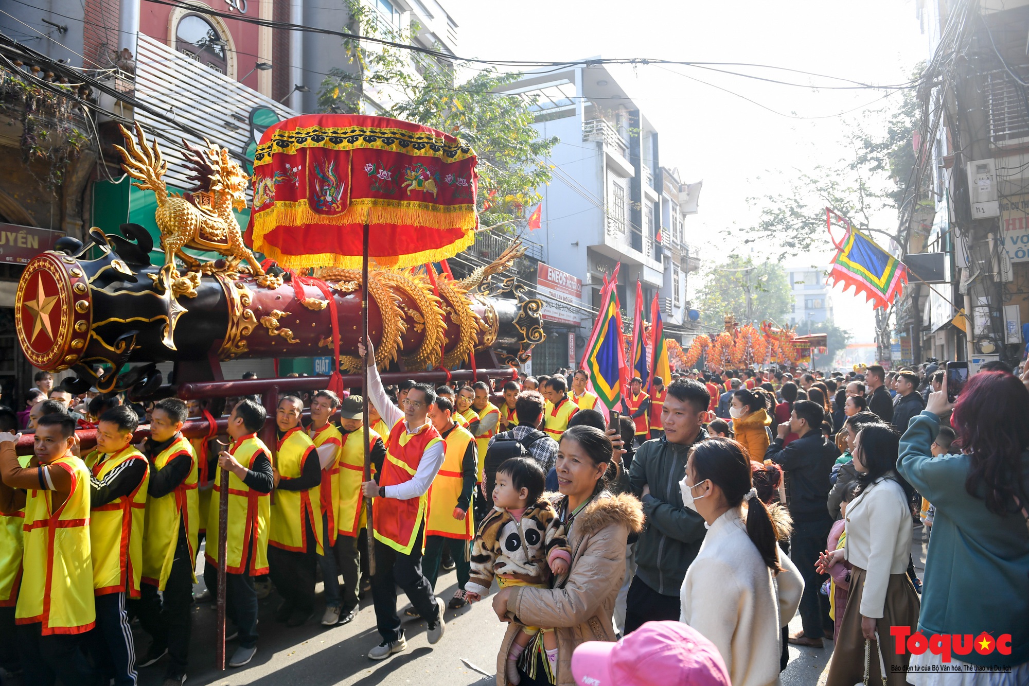 Tưng bừng, rộn ràng lễ hội rước pháo khổng lồ ở làng Đồng Kỵ - Ảnh 11.