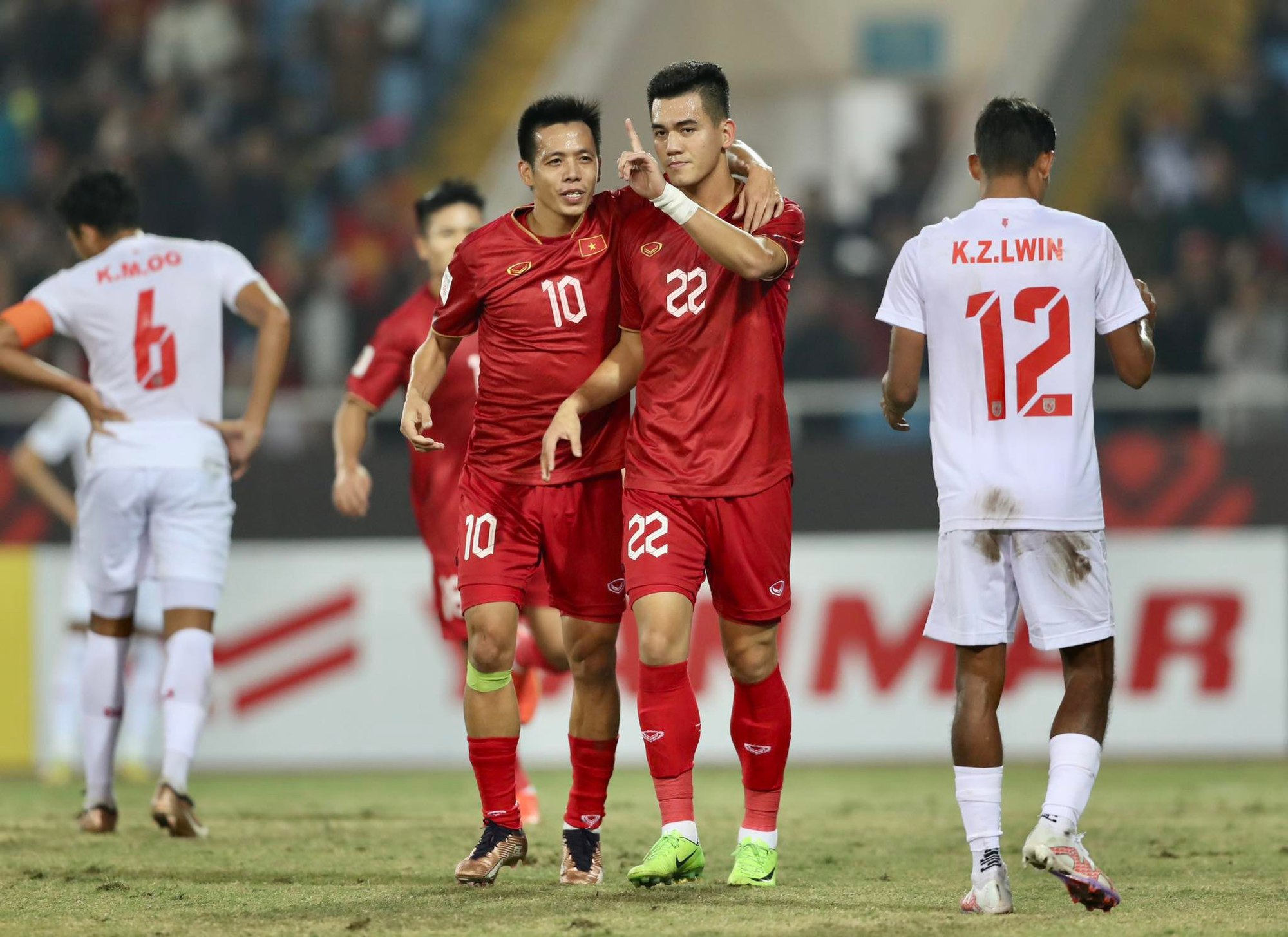 Tiến Linh hé lộ về tình hình chấn thương trước trận bán kết gặp Indonesia