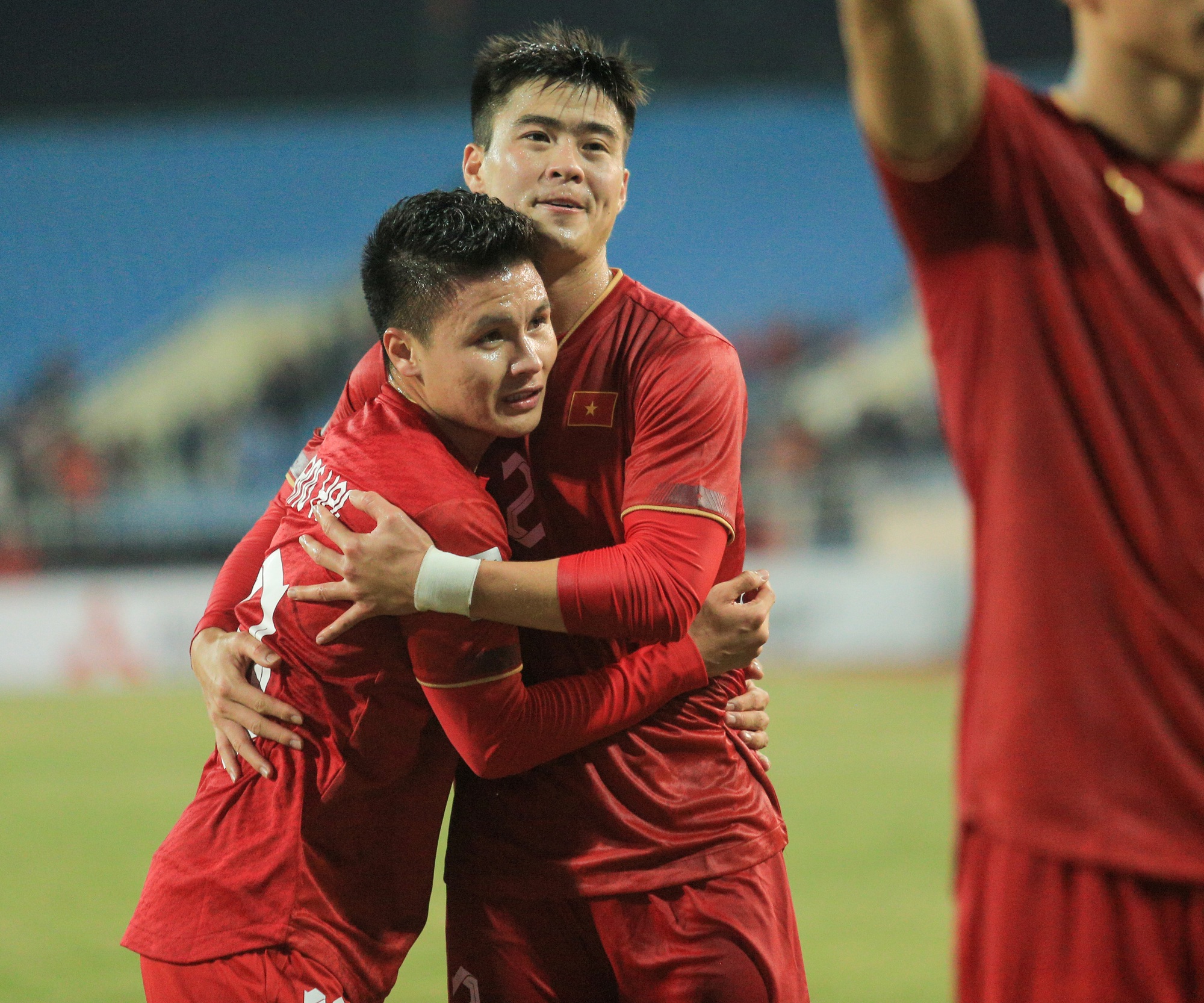 Đội tuyển Việt Nam gặp đối thủ nào tại bán kết AFF Cup? - Ảnh 1.