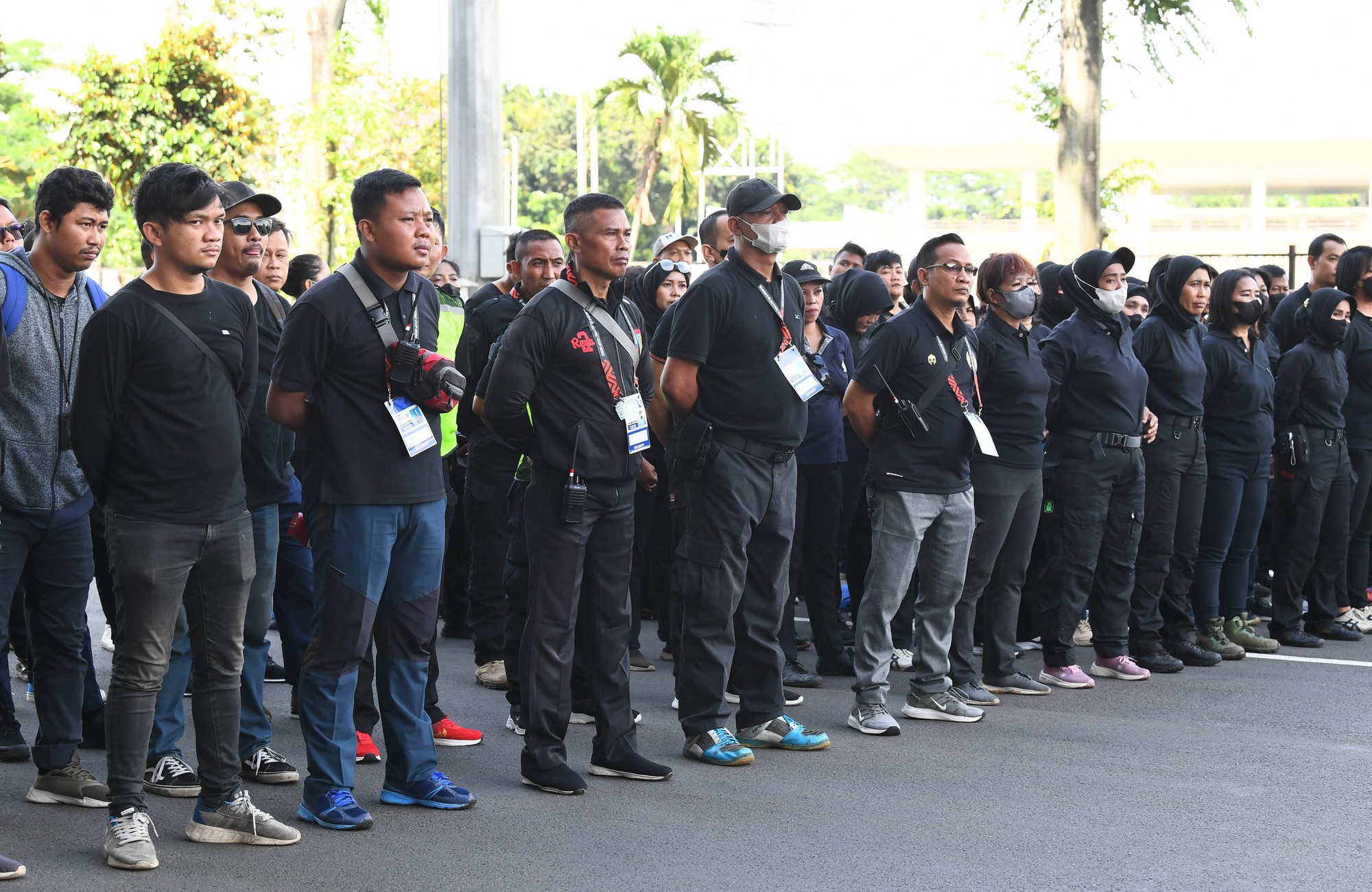 Hàng trăm xe chuyên dụng, khoảng 3000 người được điều động đảm bảo an ninh trận Indonesia gặp Việt Nam - Ảnh 8.