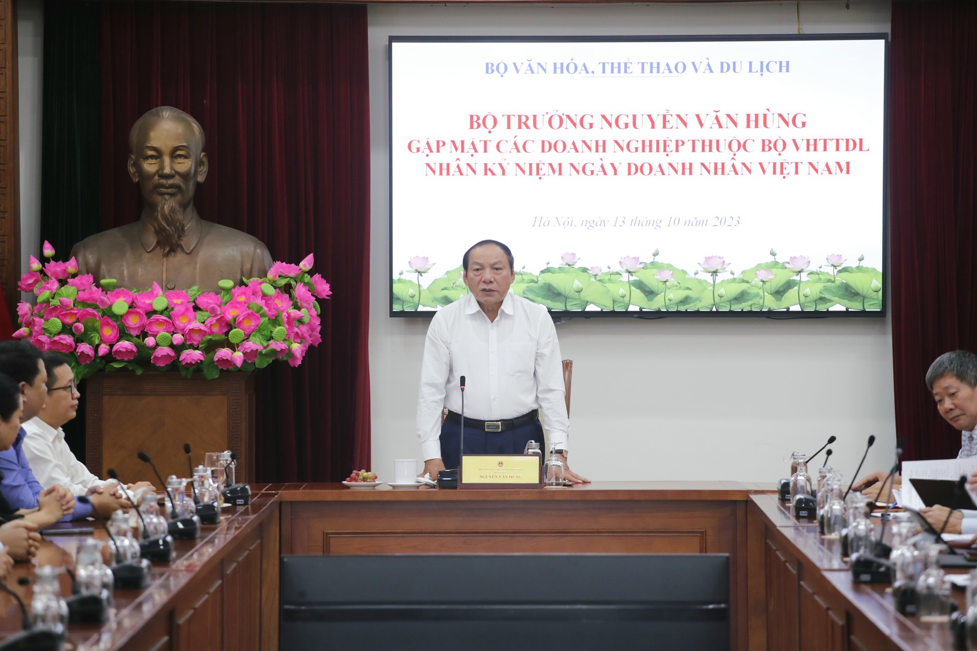 Bộ trưởng Nguyễn Văn Hùng: Doanh nghiệp thuộc Bộ VHTTDL phải có tầm nhìn, tư duy mới để kiến tạo và phát triển - Ảnh 5.