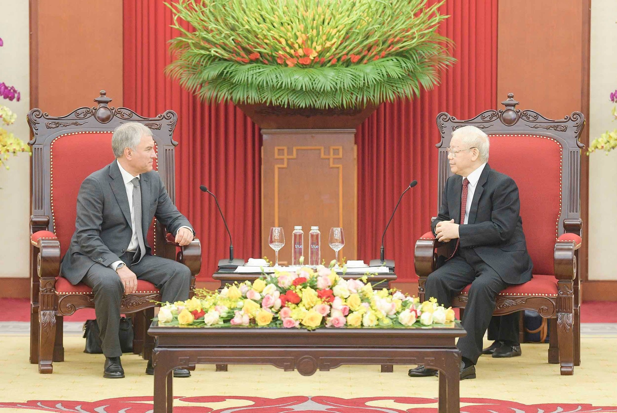 Lãnh đạo Đảng, Nhà nước Việt Nam tiếp Chủ tịch Duma Quốc gia Quốc hội Liên bang Nga - Ảnh 2.