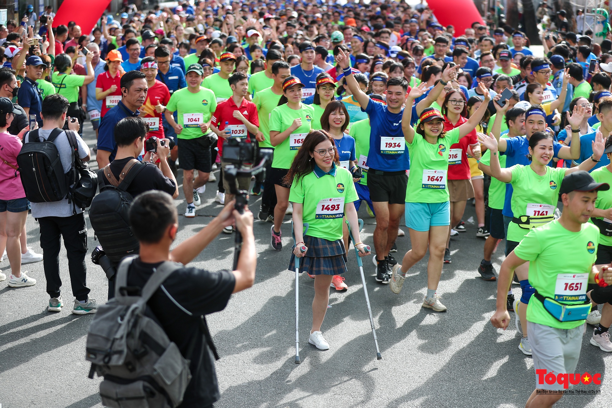Hàng ngàn VĐV tham gia giải chạy Mottainai Run 2023 giúp đỡ các em nhỏ có hoàn cảnh khó khăn - Ảnh 10.