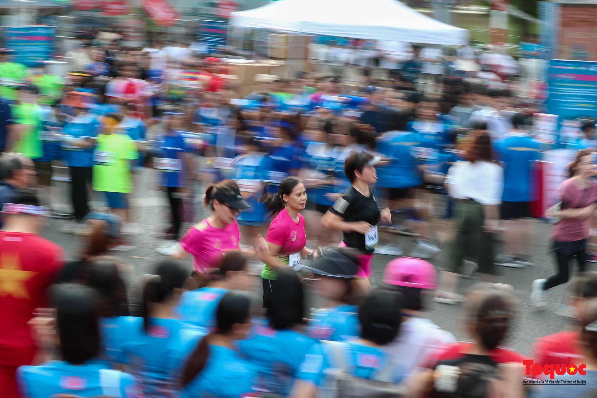 Hàng ngàn VĐV tham gia giải chạy Mottainai Run 2023 giúp đỡ các em nhỏ có hoàn cảnh khó khăn - Ảnh 14.