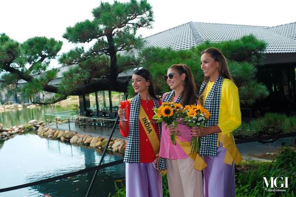 Cận cảnh không gian nhà chung của Miss Grand International 2023 tại KOBI Onsen Resort Hue - Ảnh 2.