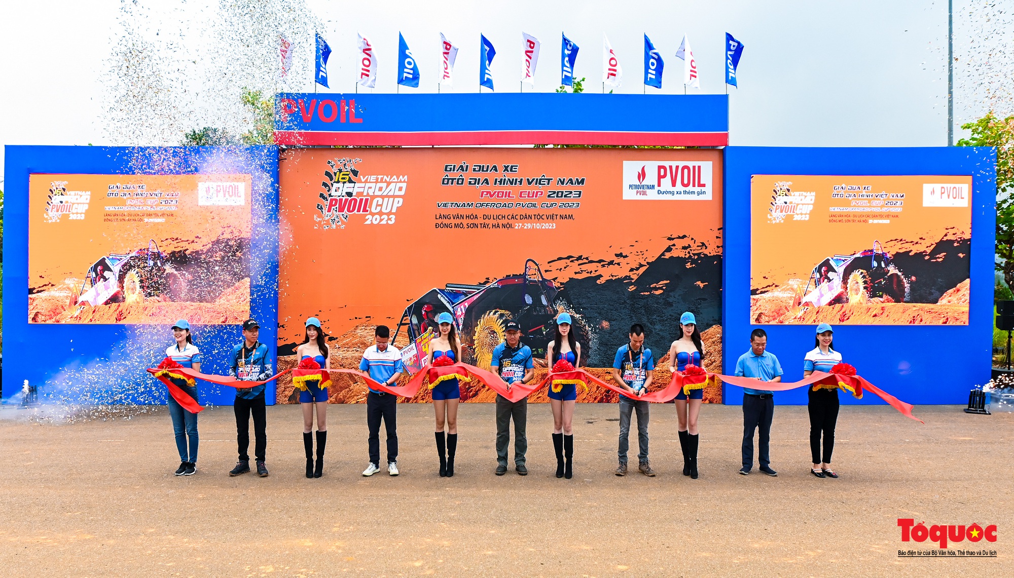 Giải đua ô tô địa hình quy mô lớn nhất Việt Nam chính thức khởi tranh - Ảnh 2.