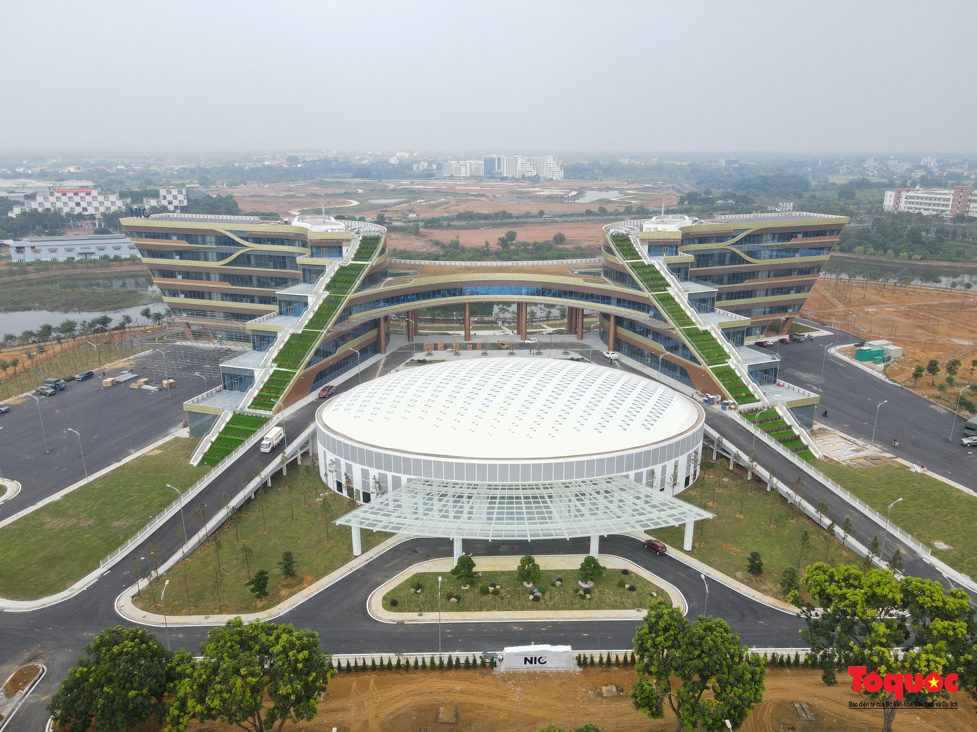 Lễ khánh thành Trung tâm Đổi mới sáng tạo quốc gia và Triển lãm quốc tế Đổi mới sáng tạo Việt Nam 2023 - Ảnh 2.