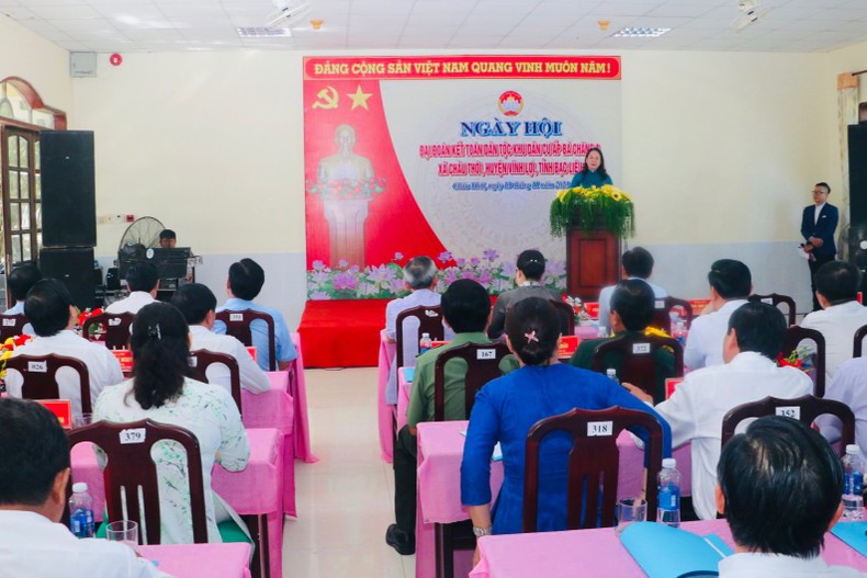 Phó Chủ Chủ tịch nước Võ Thị Ánh Xuân dự “Ngày hội Đại đoàn kết toàn dân tộc” tại Bạc Liêu - Ảnh 3.
