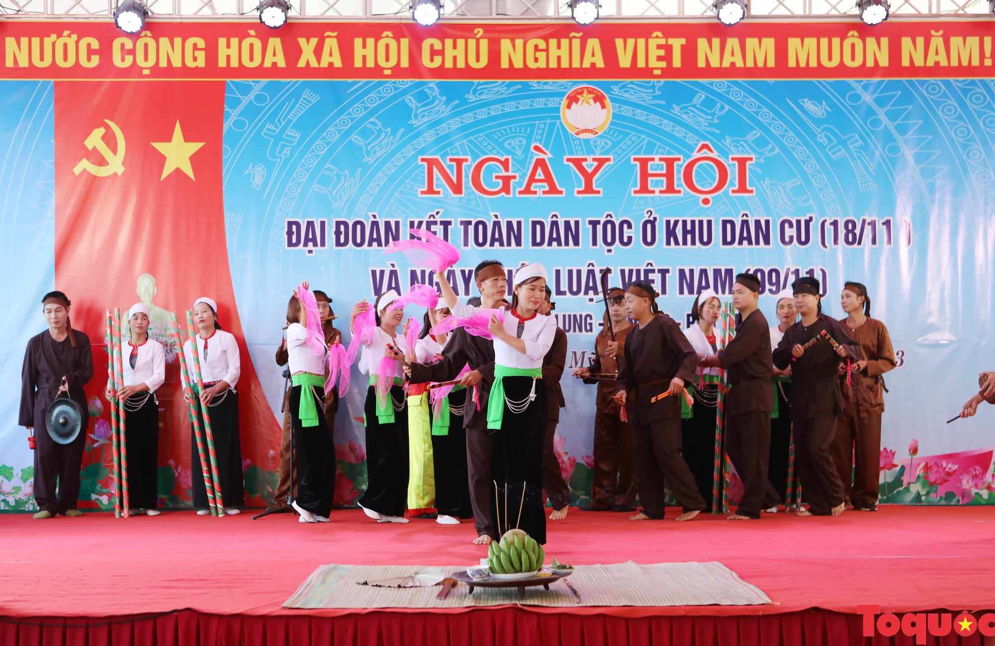 Chủ nhiệm Ủy ban Xã hội Nguyễn Thúy Anh dự Ngày hội đại đoàn kết dân tộc tại Yên Lập, Phú Thọ - Ảnh 8.