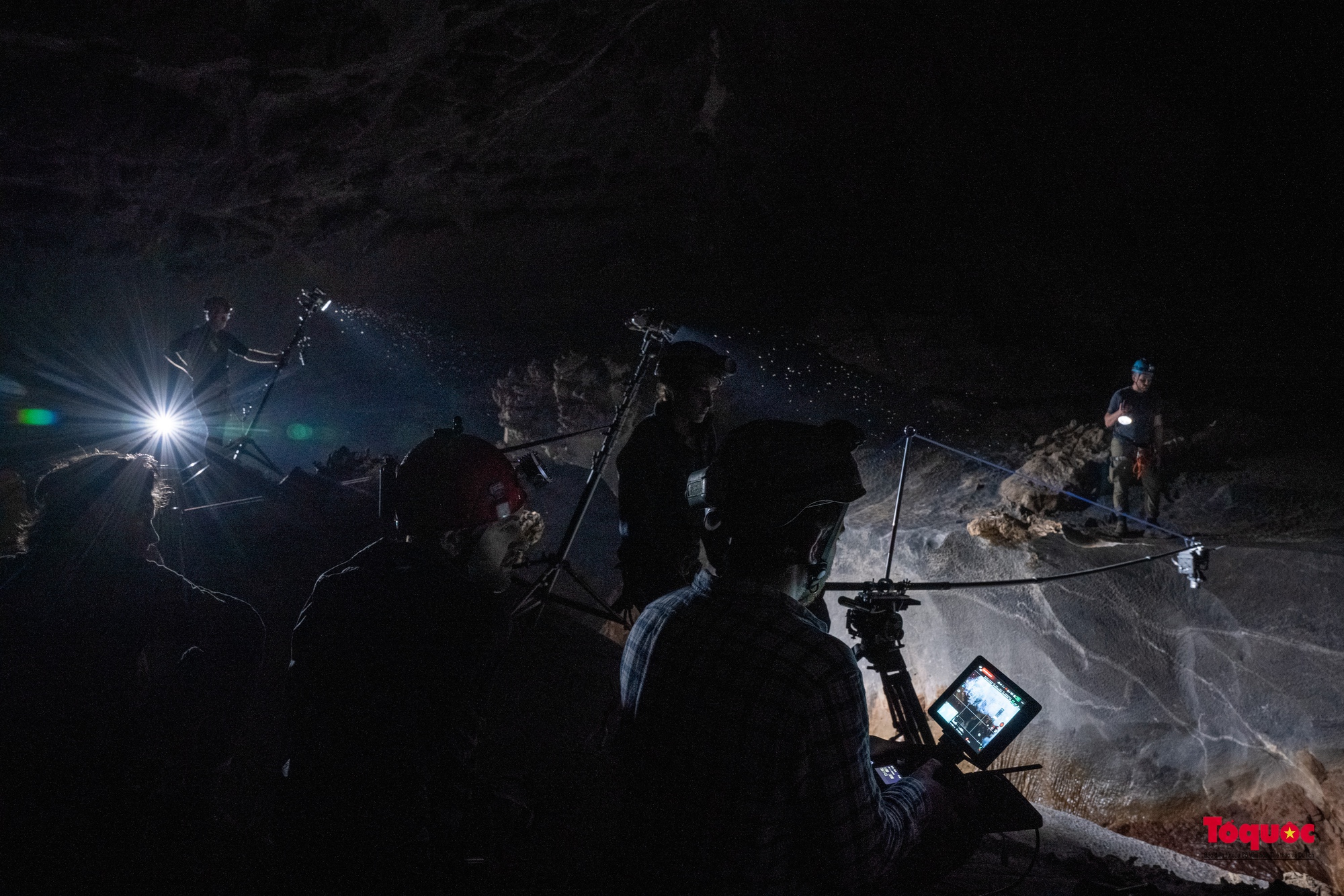 Hình ảnh ấn tượng ở Hang Sơn Đoòng xuất hiện tại phim Planet Earth III - Ảnh 25.