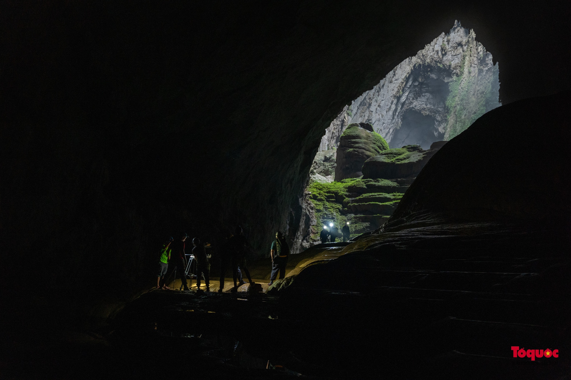 Hình ảnh ấn tượng ở Hang Sơn Đoòng xuất hiện tại phim Planet Earth III - Ảnh 21.