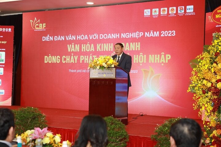 Vinamilk được vinh danh 'Doanh nghiệp đạt chuẩn văn hóa kinh doanh Việt Nam' - Ảnh 2.