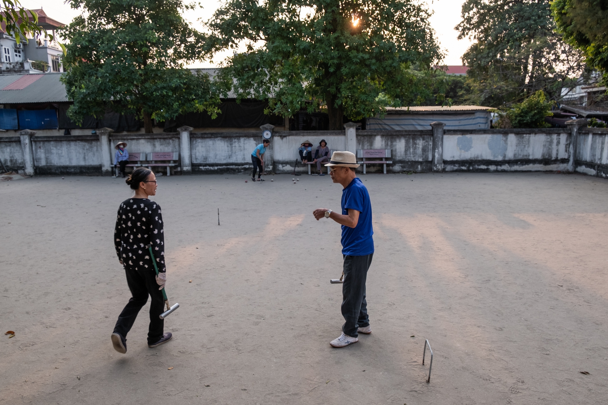 Croquet: Môn thể thao quý tộc Châu Âu trở thành thú vui mỗi ngày của người cao tuổi làng quê Việt Nam - Ảnh 12.