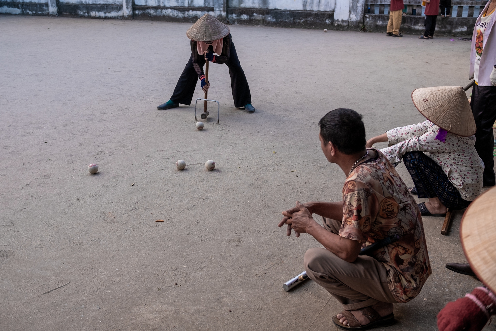 Croquet: Môn thể thao quý tộc Châu Âu trở thành thú vui mỗi ngày của người cao tuổi làng quê Việt Nam - Ảnh 14.