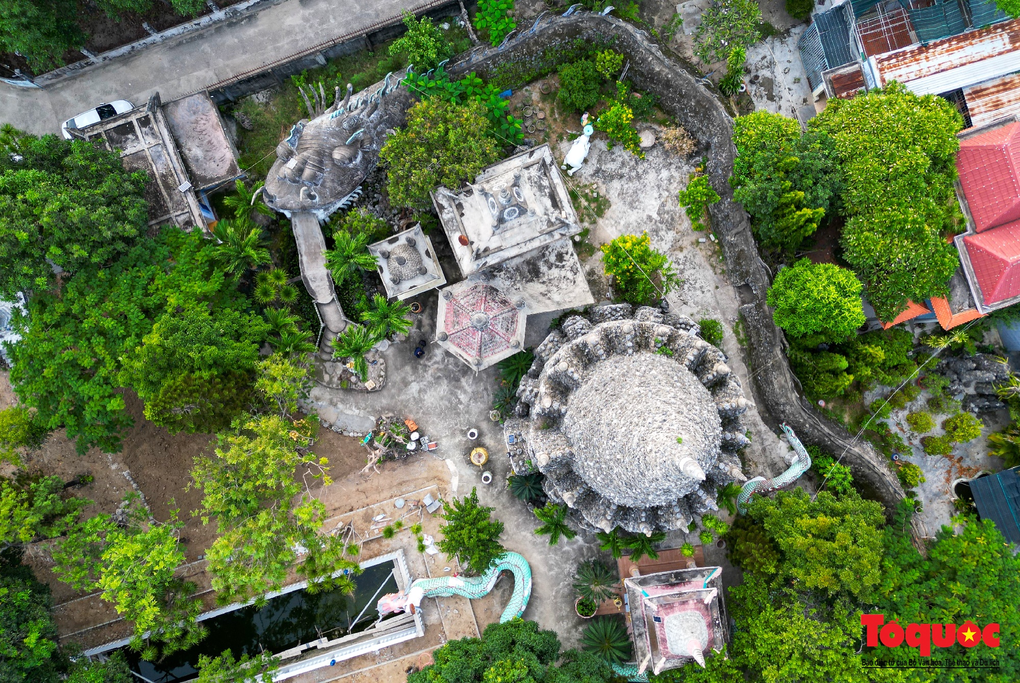 Độc đáo ngôi chùa làm bằng vỏ ốc ở Khánh Hòa - Ảnh 8.