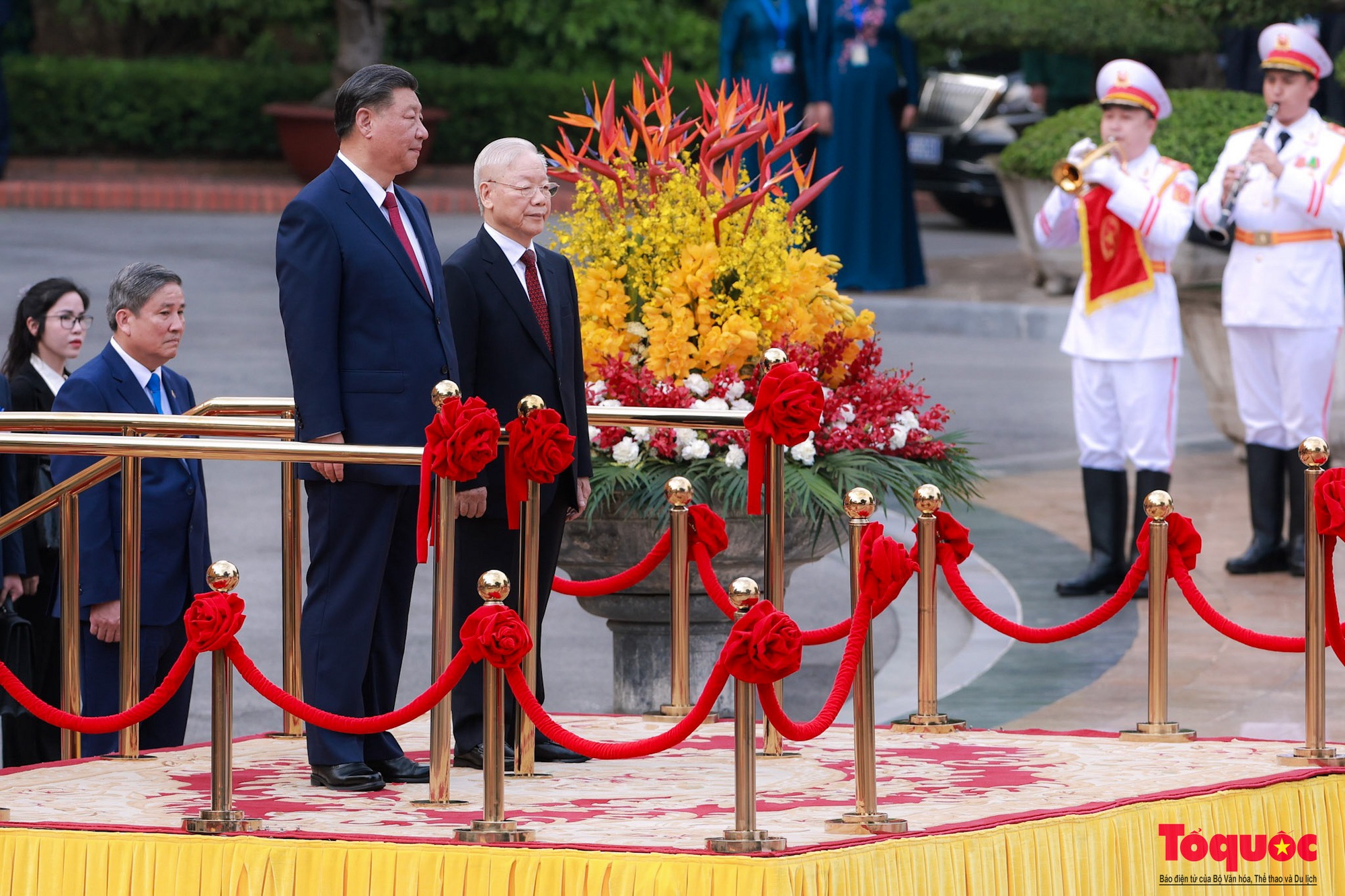 Tổng Bí thư Nguyễn Phú Trọng chủ trì lễ đón Tổng Bí thư, Chủ tịch Trung Quốc Tập Cận Bình - Ảnh 13.