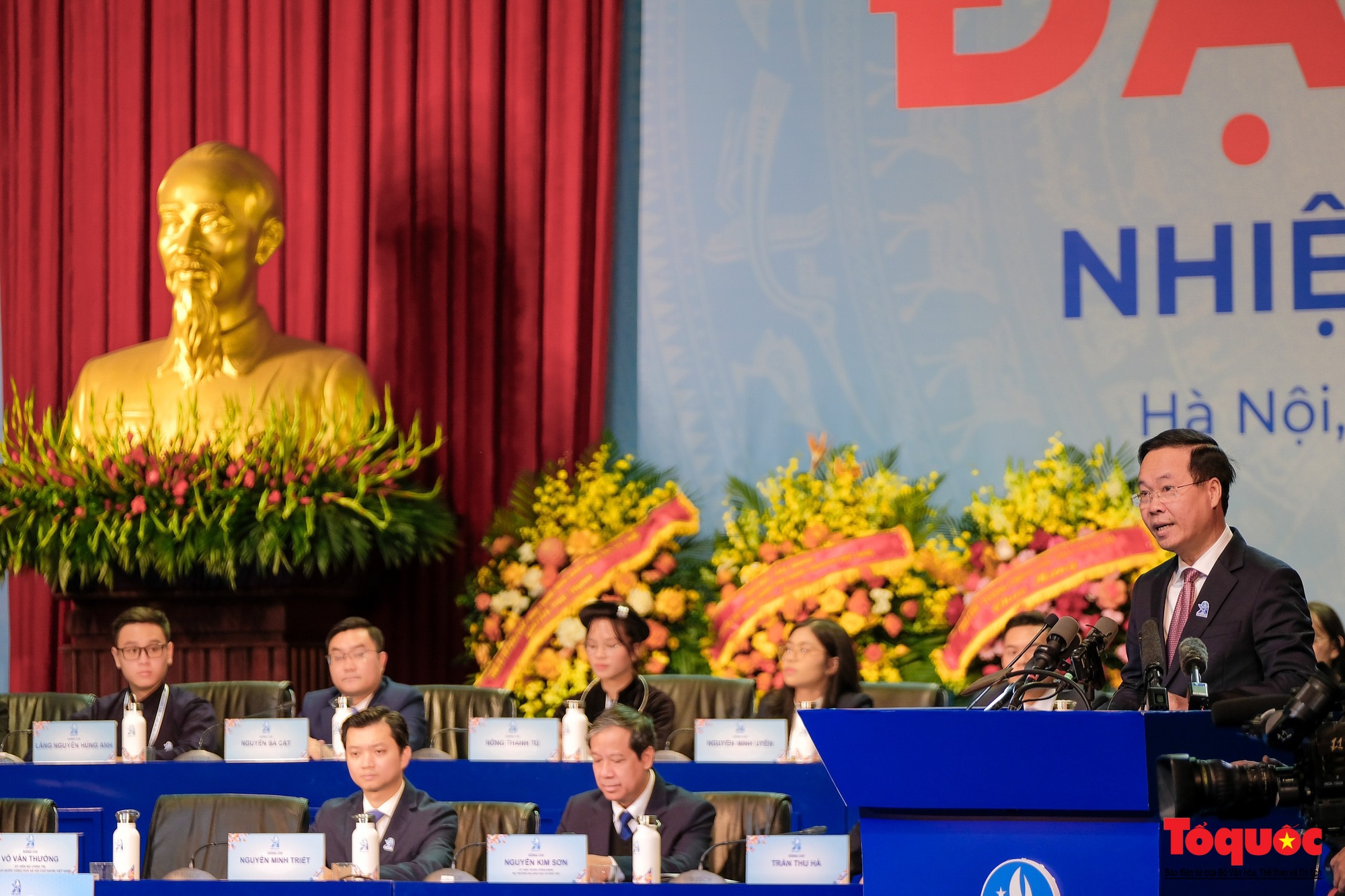 Chủ tịch nước Võ Văn Thưởng dự Đại hội đại biểu toàn quốc Hội Sinh viên Việt Nam lần thứ XI - Ảnh 6.