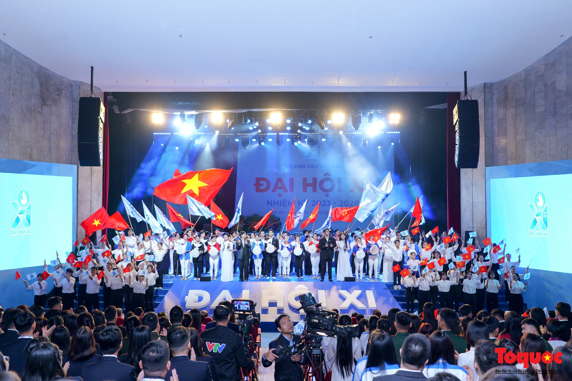 Chủ tịch nước Võ Văn Thưởng dự Đại hội đại biểu toàn quốc Hội Sinh viên Việt Nam lần thứ XI - Ảnh 12.
