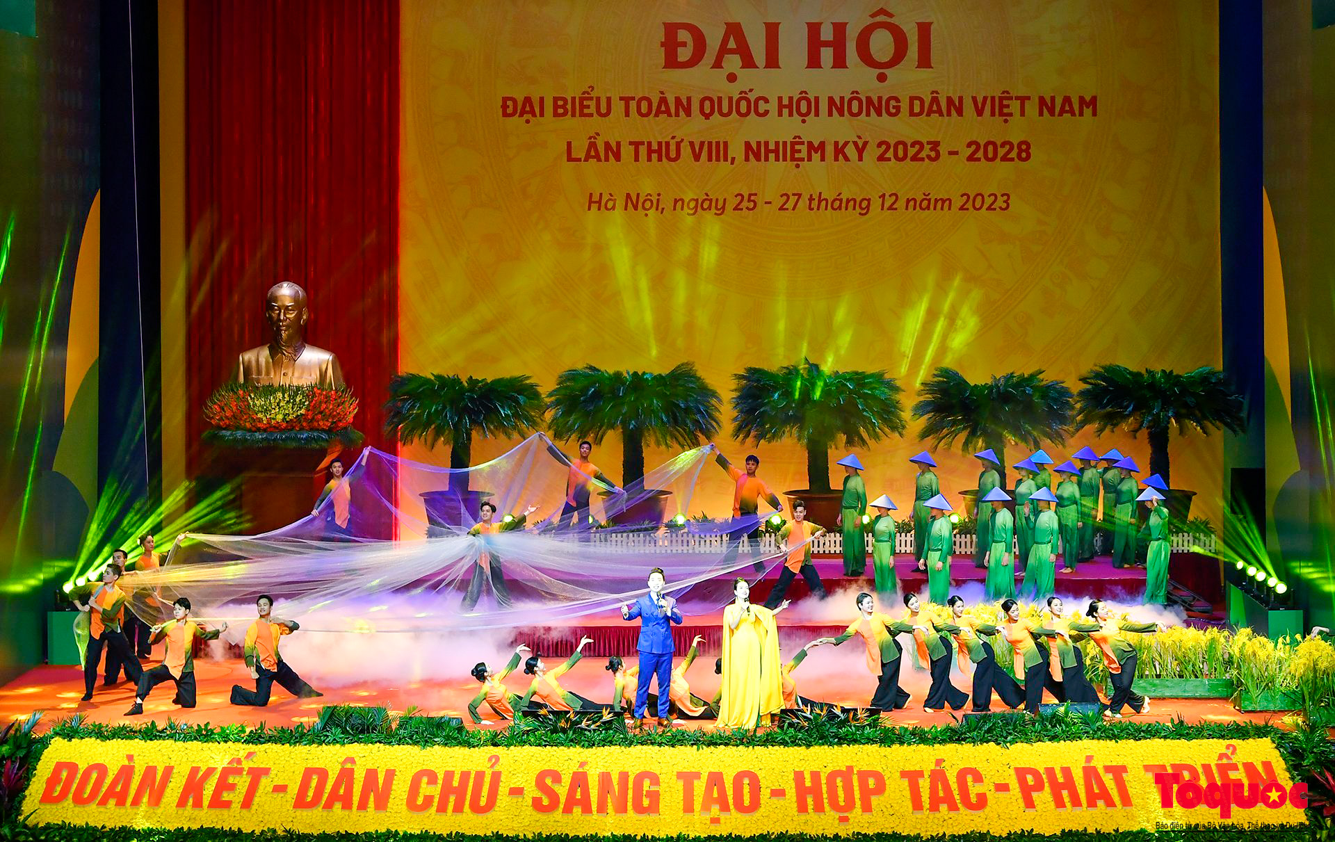 Khai mạc trọng thể Đại hội đại biểu toàn quốc Hội Nông dân Việt Nam lần thứ VIII, nhiệm kỳ 2023-2028 - Ảnh 11.
