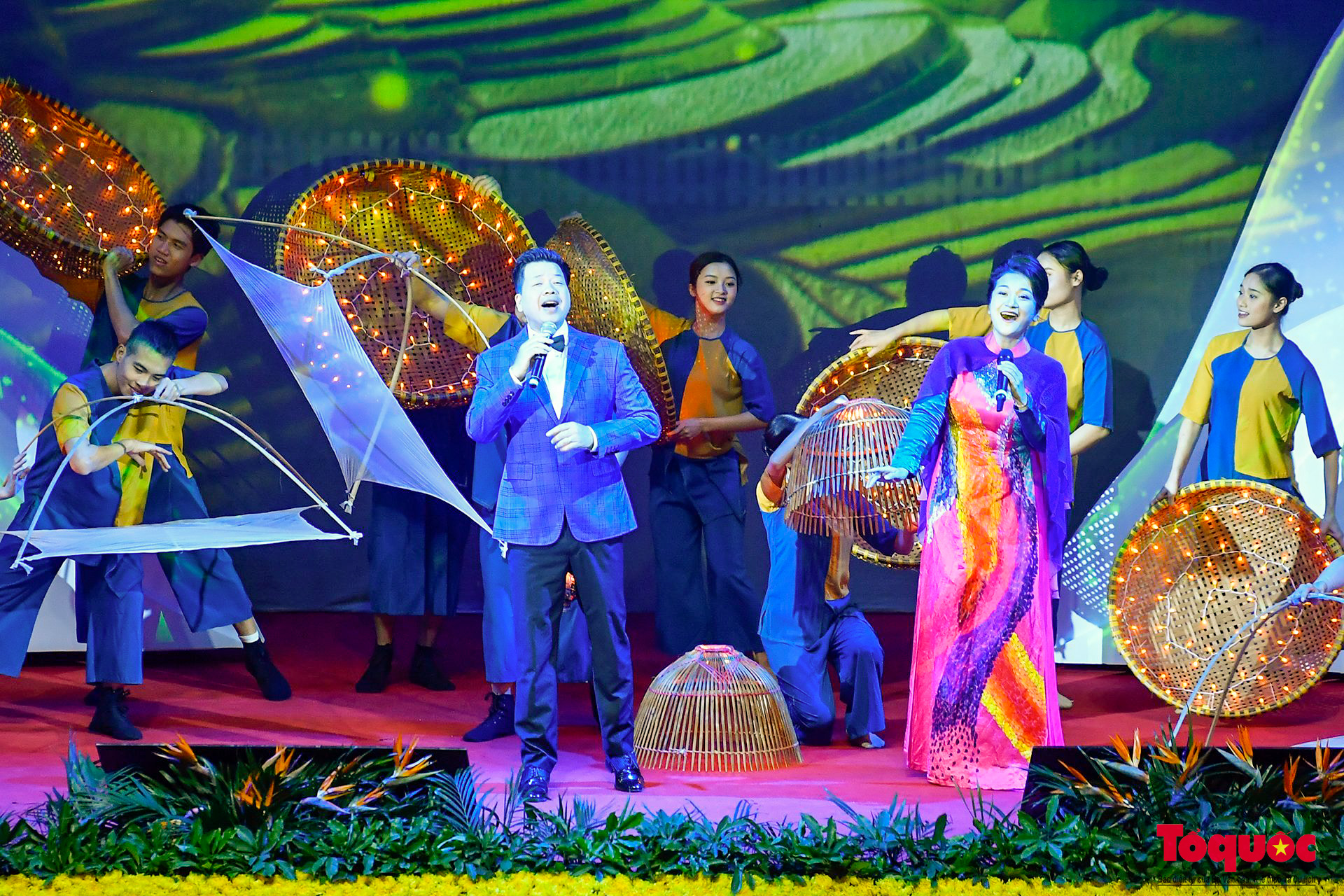 Khai mạc trọng thể Đại hội đại biểu toàn quốc Hội Nông dân Việt Nam lần thứ VIII, nhiệm kỳ 2023-2028 - Ảnh 12.