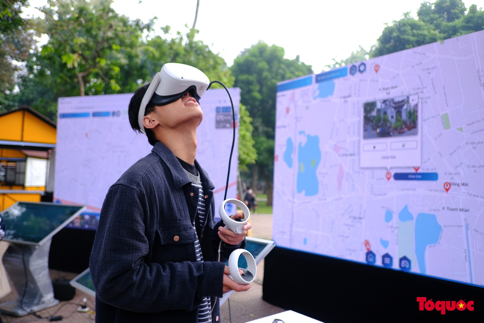 Du học sinh nước ngoài thích thú trải nghiệm khám phá “địa chỉ đỏ” bằng thực tế ảo VR360 - Ảnh 14.
