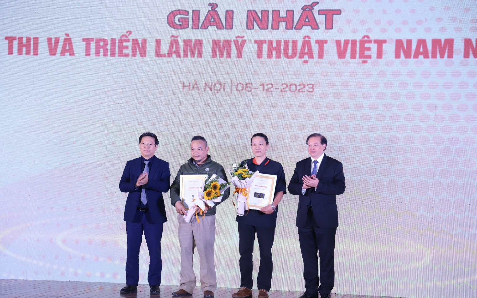 Tôn vinh những thành tựu mỹ thuật của các họa sĩ, nhà điêu khắc Việt Nam 