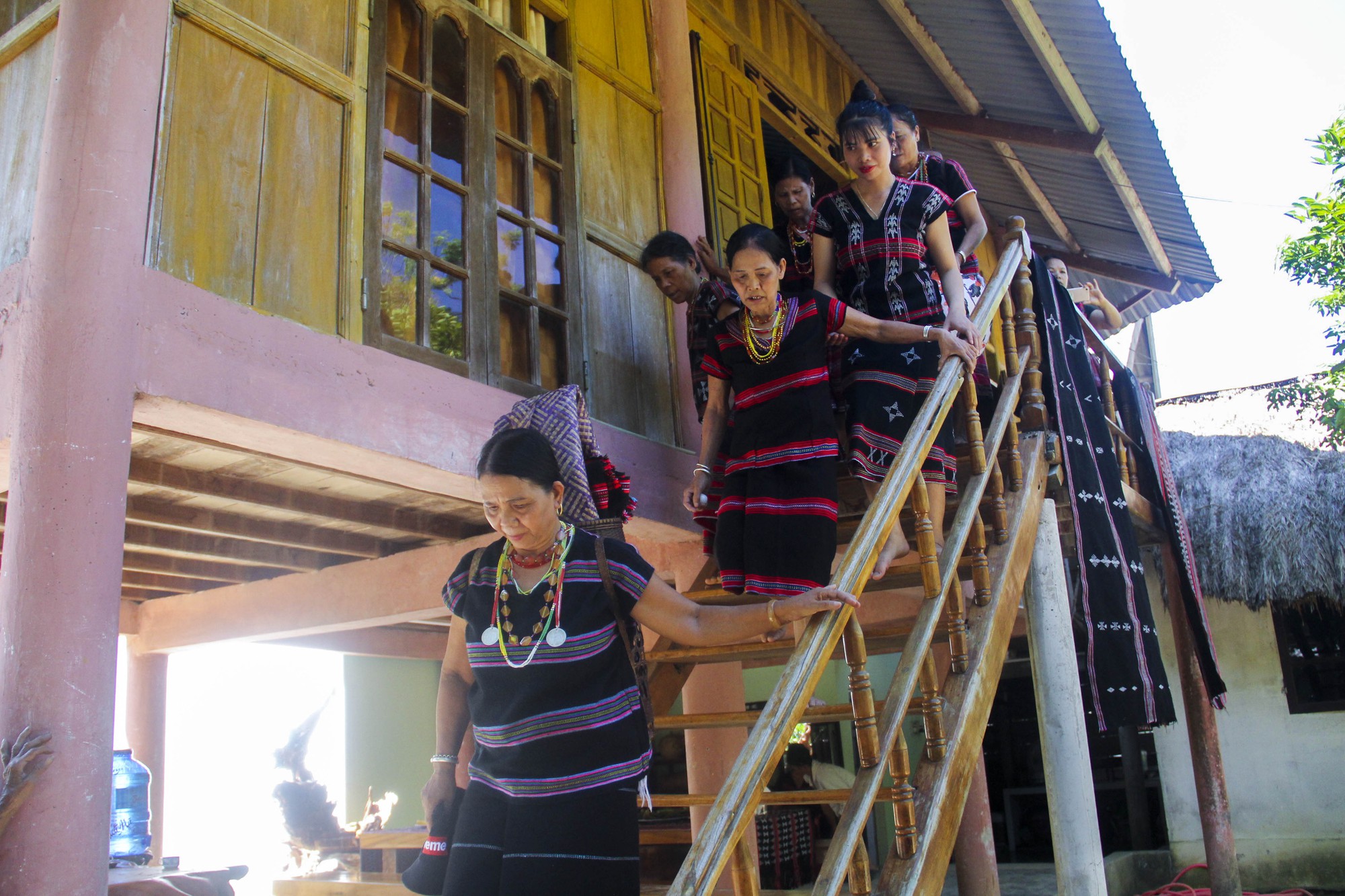 Miền sơn cước phía Tây tỉnh Thừa Thiên Huế, điểm đến cho những du khách thích sự khám phá - Ảnh 3.
