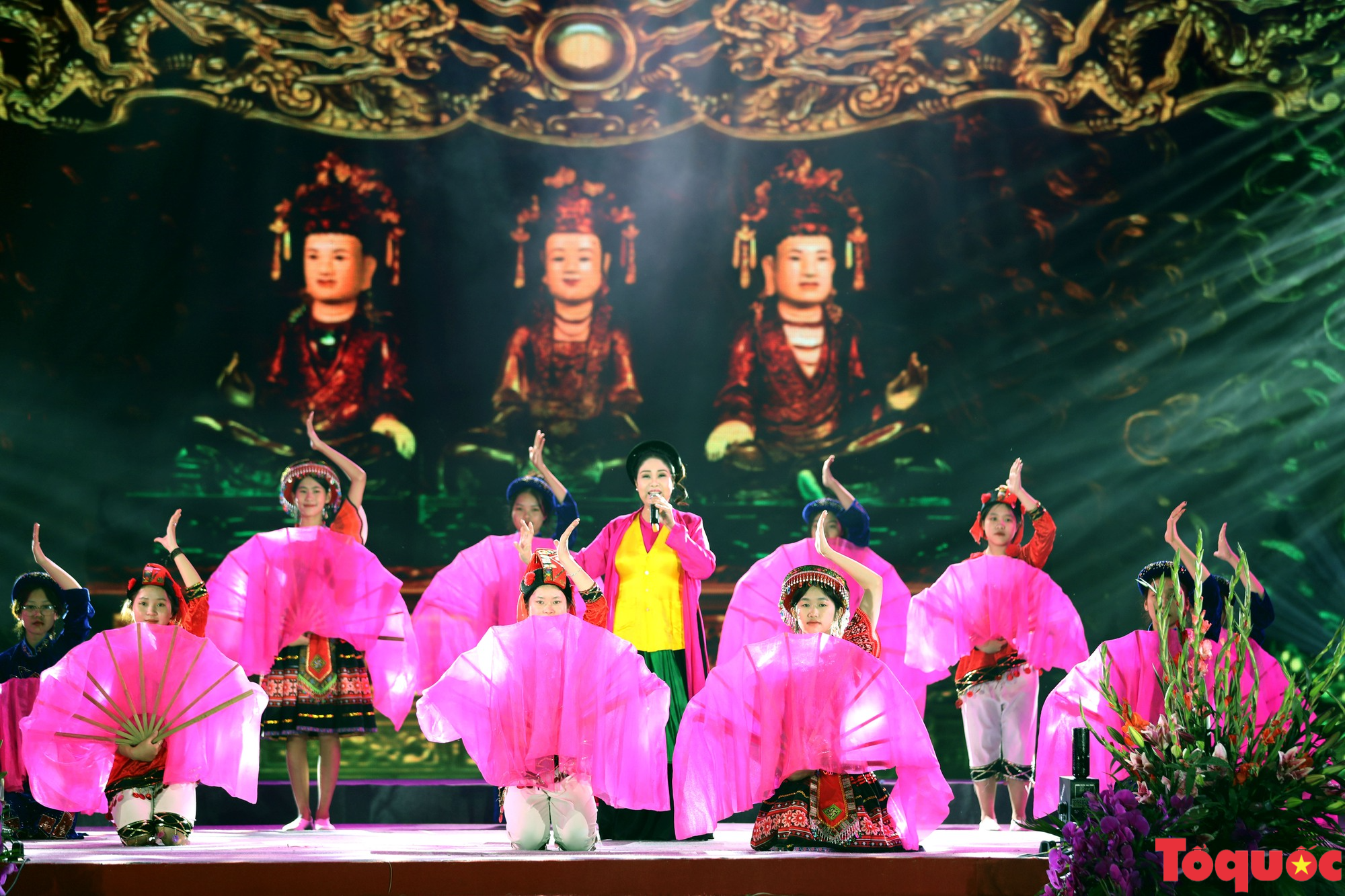 Lễ hội đền Đông Cuông, Yên Bái  là di sản văn hóa phi vật thể cấp Quốc gia - Ảnh 7.