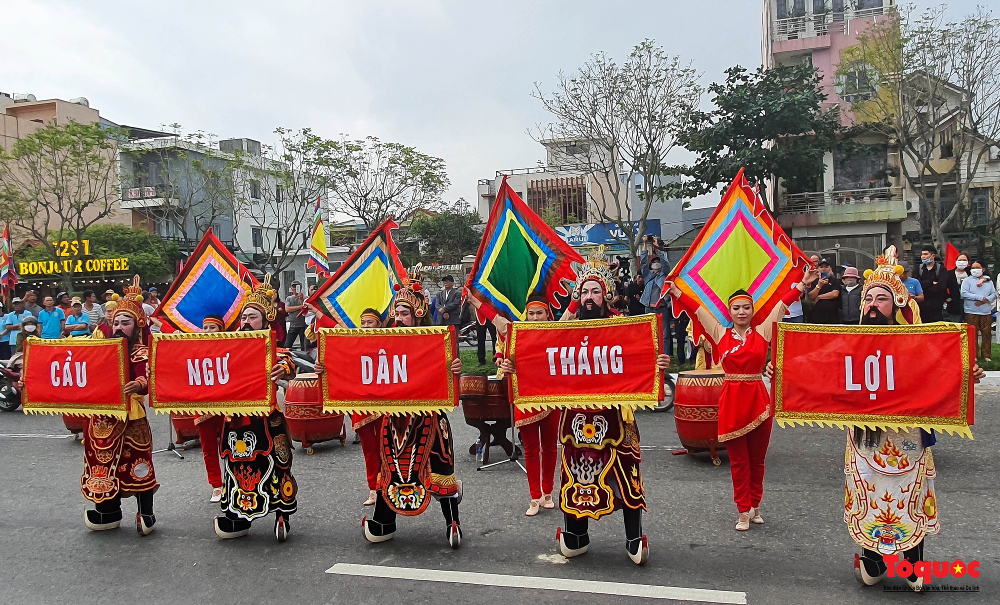 Đặc sắc lễ hội cầu ngư tại Đà Nẵng - Ảnh 7.