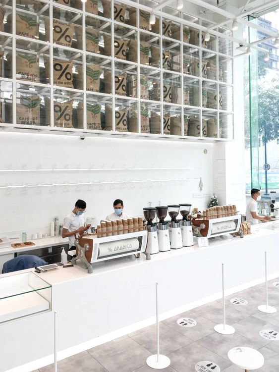 Chuỗi cà phê % nổi tiếng Nhật Bản vừa mới khai trương rầm rộ tại Việt Nam có diện mạo như thế nào ở các nước khác? - Ảnh 7.