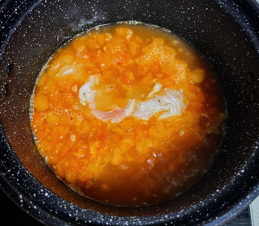 Canh cá nấu chua đơn giản làm nhanh cho bữa tối - Ảnh 5.