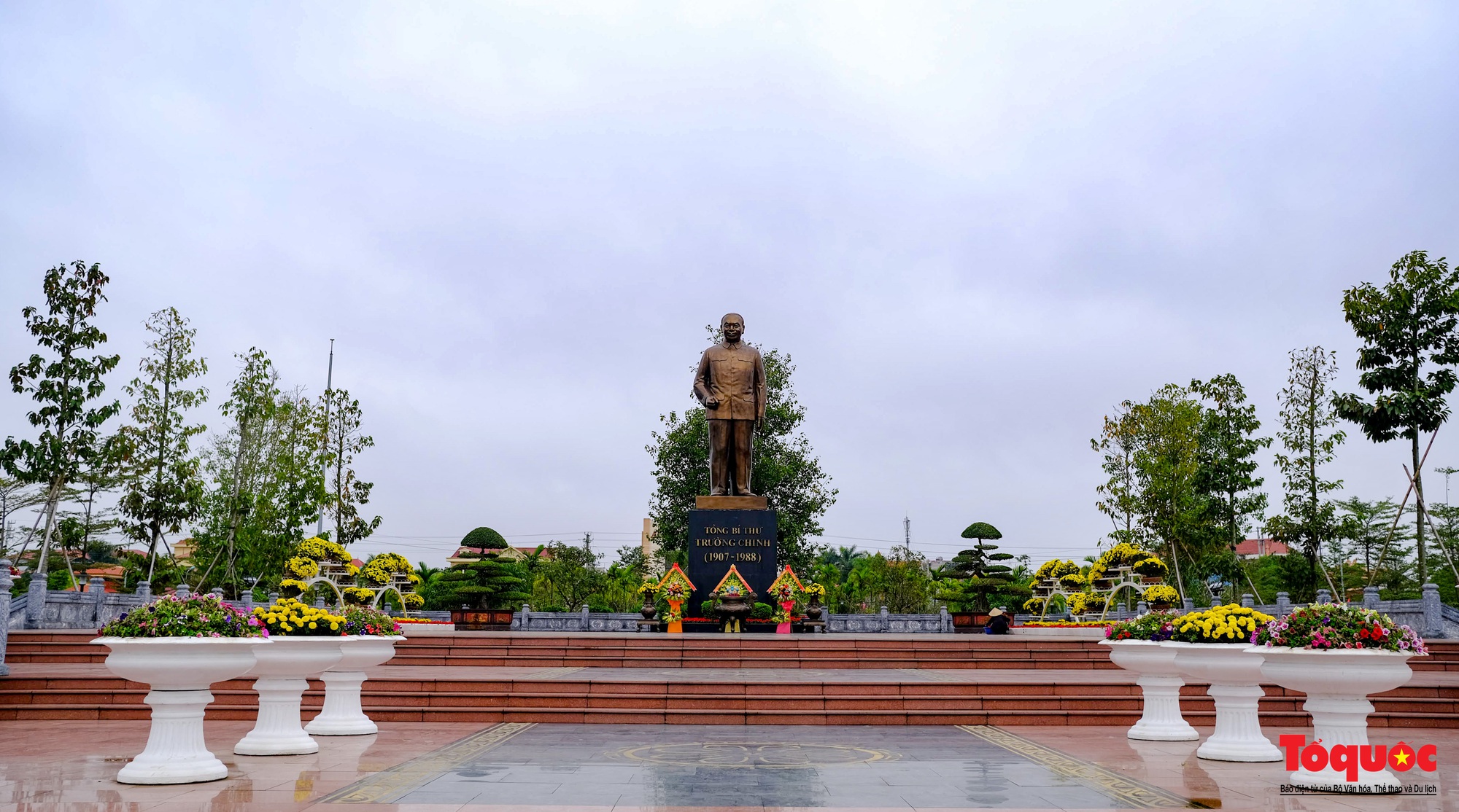 Về Nam Định thăm nhà lưu niệm cố Tổng bí thư Trường Chinh - Ảnh 1.
