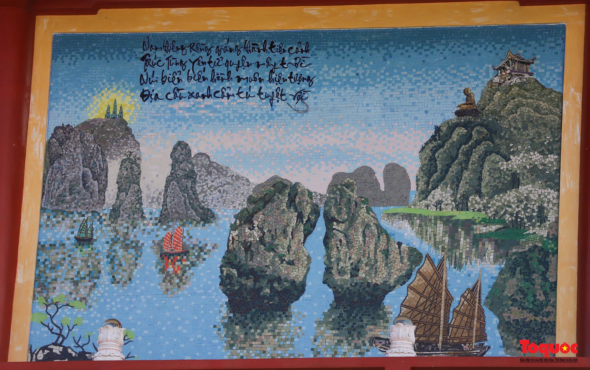Cận cảnh 16 bức tranh sứ độc bản trên tường vừa được xác lập kỷ lục Việt Nam - Ảnh 15.