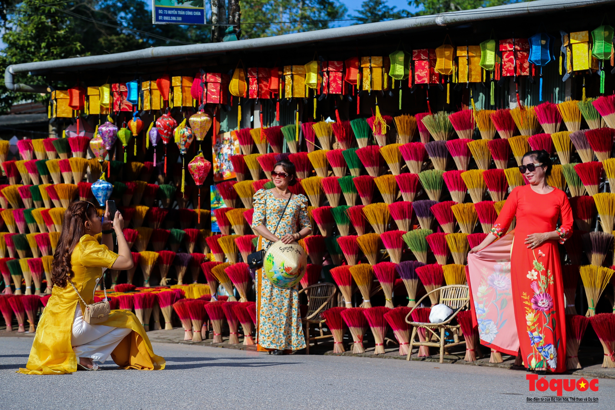 Làng hương Thủy Xuân &quot;níu chân&quot; du khách khi đến Huế - Ảnh 7.