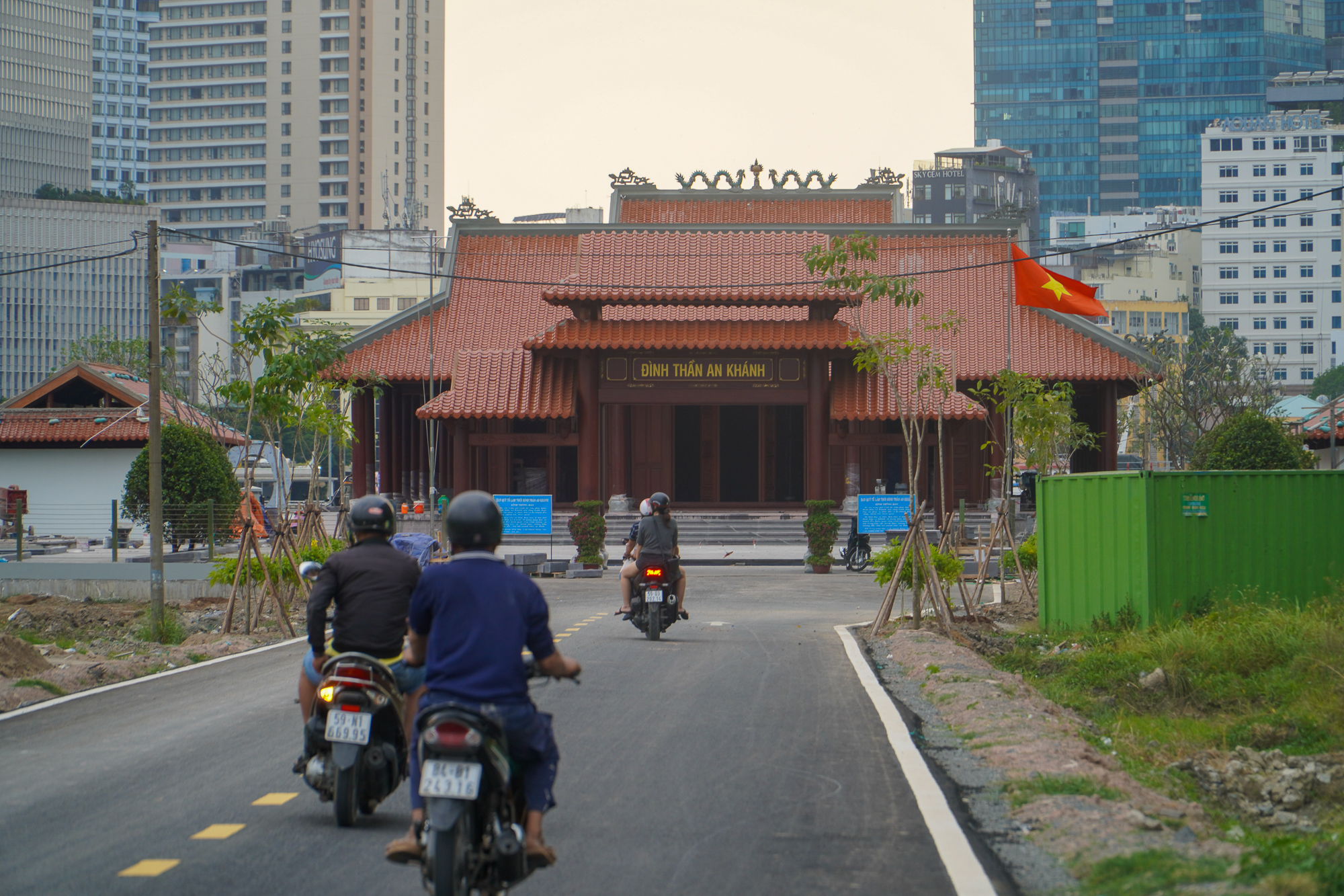 Cận cảnh phục dựng Đình An Khánh 300 năm ở khu đô thị Thủ Thiêm  - Ảnh 2.