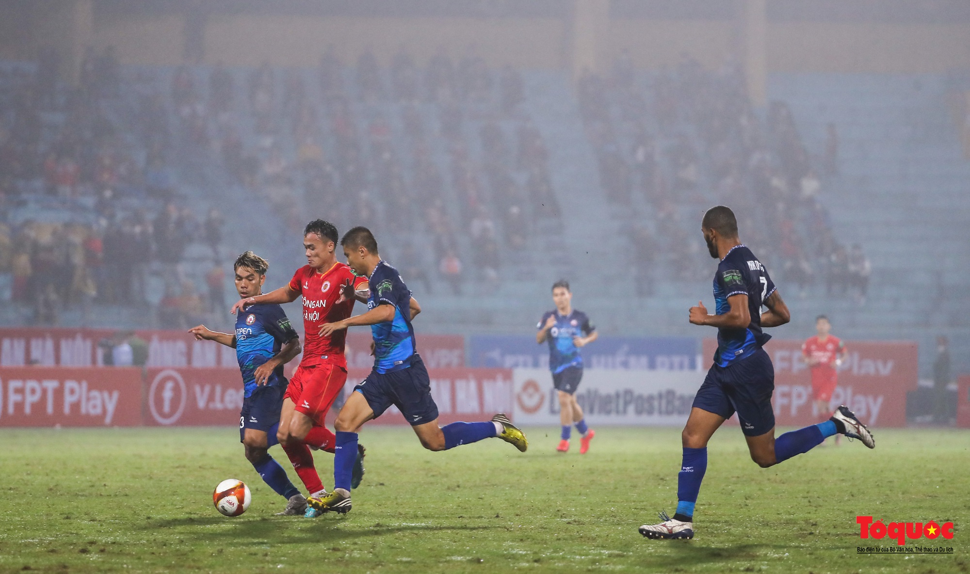 Công an Hà Nội có chiến thắng 5 sao trước Topeland Bình Định trong ngày trở lại V-League - Ảnh 18.
