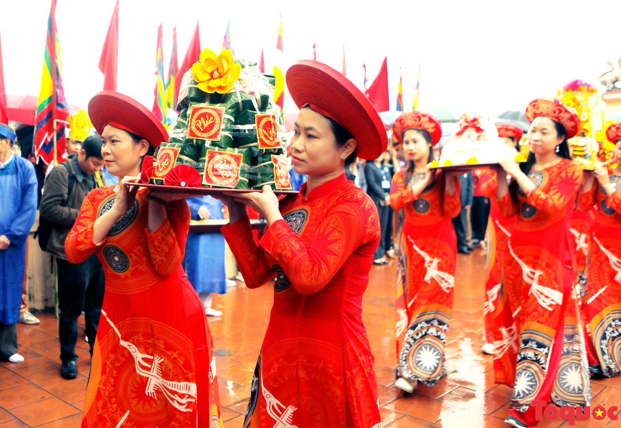Phú Thọ độc đáo Lễ hội Vua Hùng dạy dân cấy lúa - Ảnh 12.