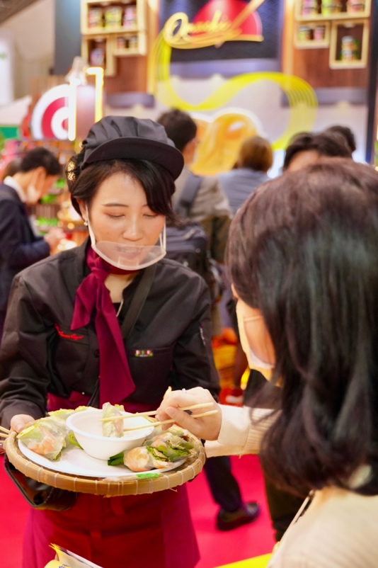 Giải mã trải nghiệm thú vị của Omachi tại triển lãm Foodex Nhật, có gì mà người Nhật hào hứng, mê mẩn đến thế? - Ảnh 5.