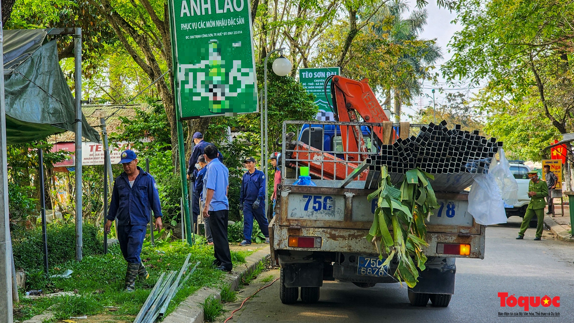 Mạnh tay xử lý hàng quán lấn chiếm trái phép, trả lại không gian cho công viên Trịnh Công Sơn - Ảnh 10.