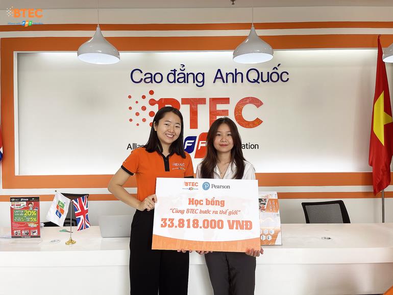 Hàng ngàn sĩ tử 2k5 &quot;săn lùng&quot; gói học bổng hơn 27 tỷ đồng từ BTEC FPT - Ảnh 2.