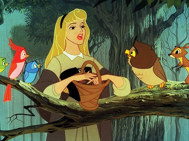 Dành công chúa Disney được khắc họa bởi hãng đối thủ: Nàng tiên cá được yêu thích hơn hẳn - Ảnh 12.