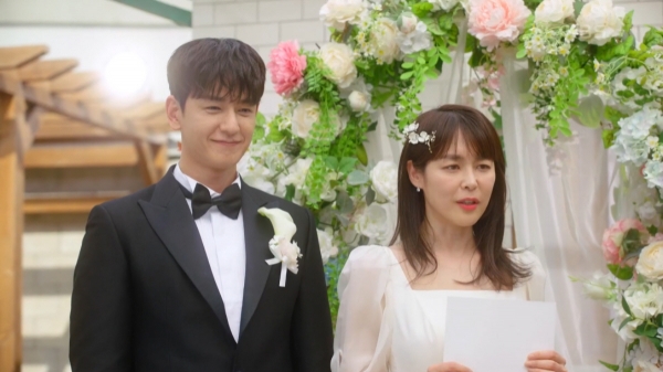 Phim Hàn kết thúc với 2 đám cưới viên mãn, tỷ suất người xem đứng đầu suốt 6 tháng liên tiếp - Ảnh 2.