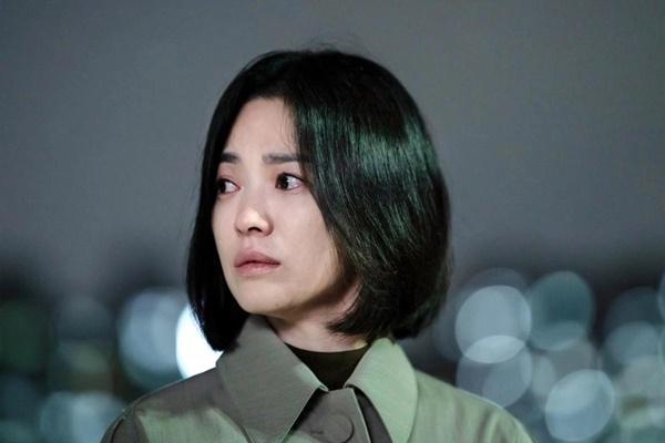 The Glory sẽ có phần 3, Song Hye Kyo nhường vai chính cho nhân vật bất ngờ này? - Ảnh 1.